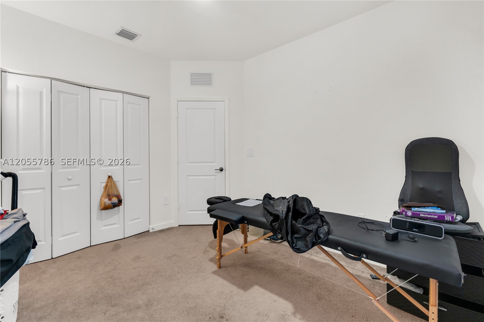 A12055786 Property Photo 25
