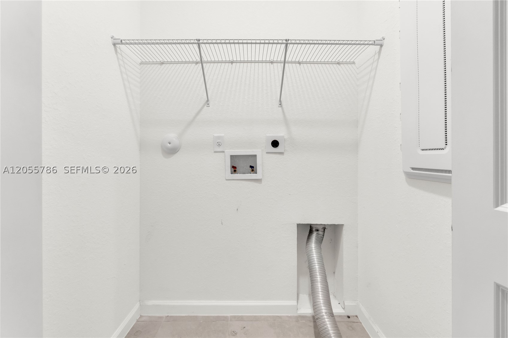 A12055786 Property Photo 36