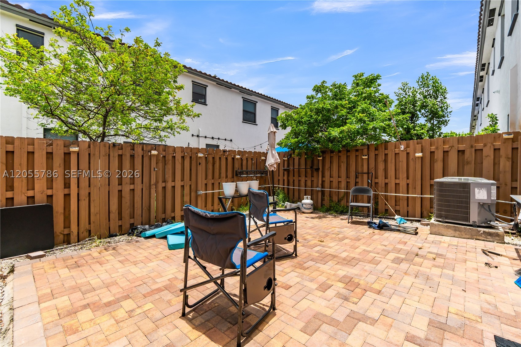 A12055786 Property Photo 40