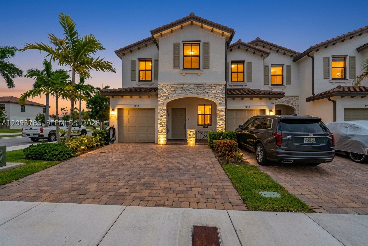A12055786 Property Photo 51