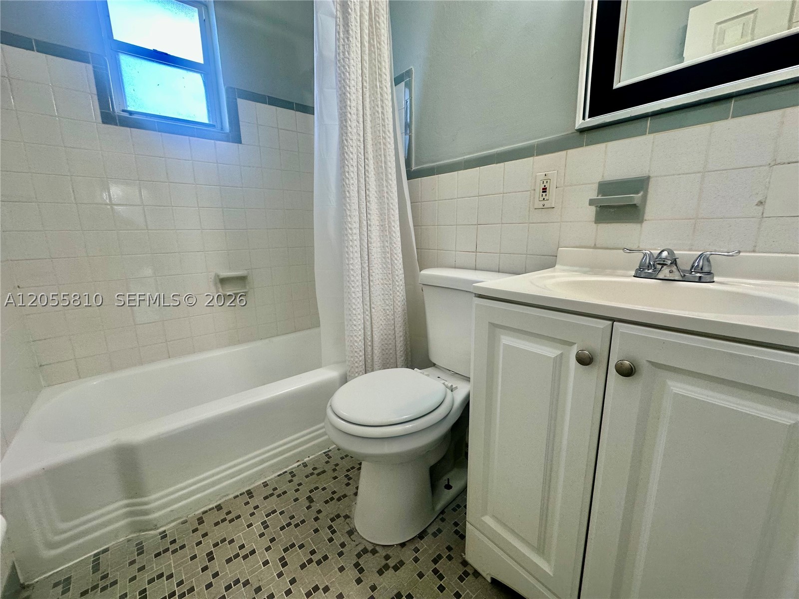 2110 Washington Ave 2110 Property Photo 11