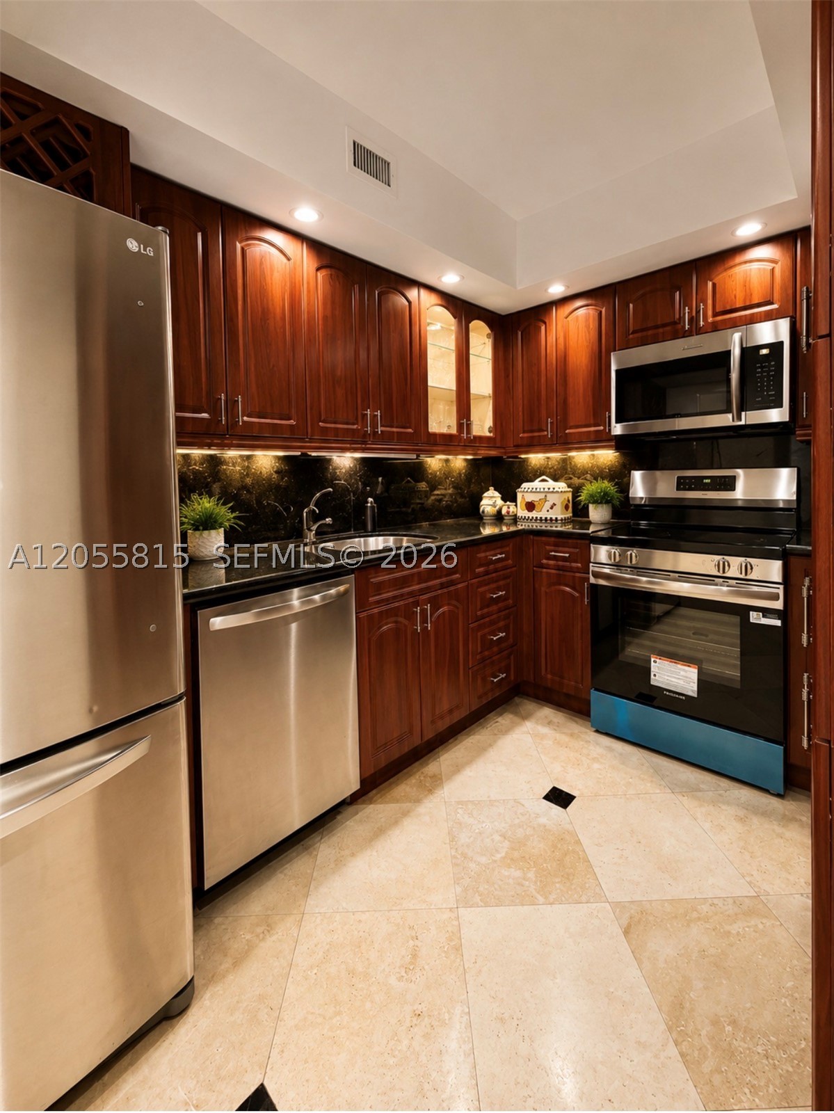 1985 S Ocean Dr 20A Property Photo 1