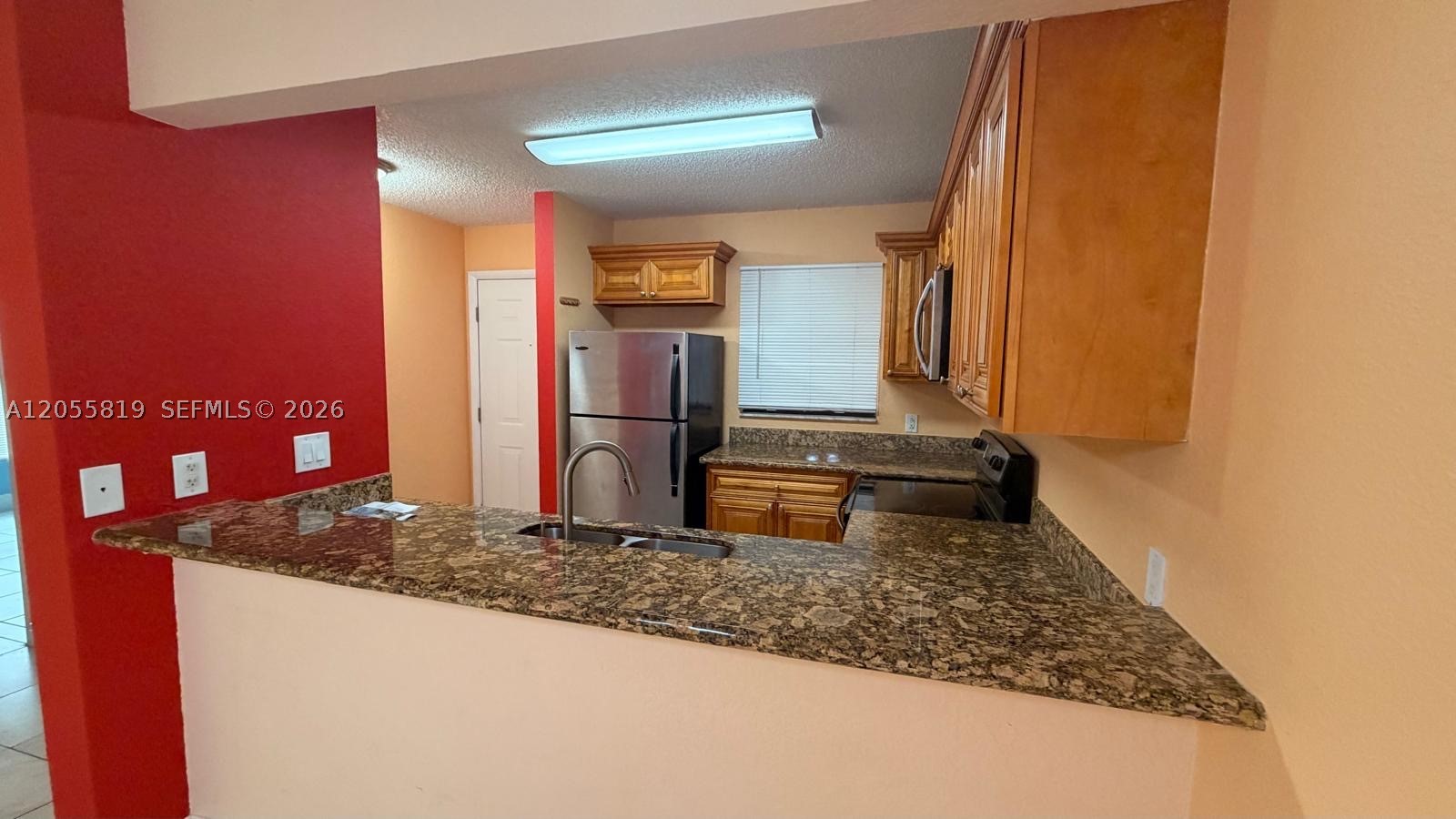 1760 Windorah Way H Property Photo 5