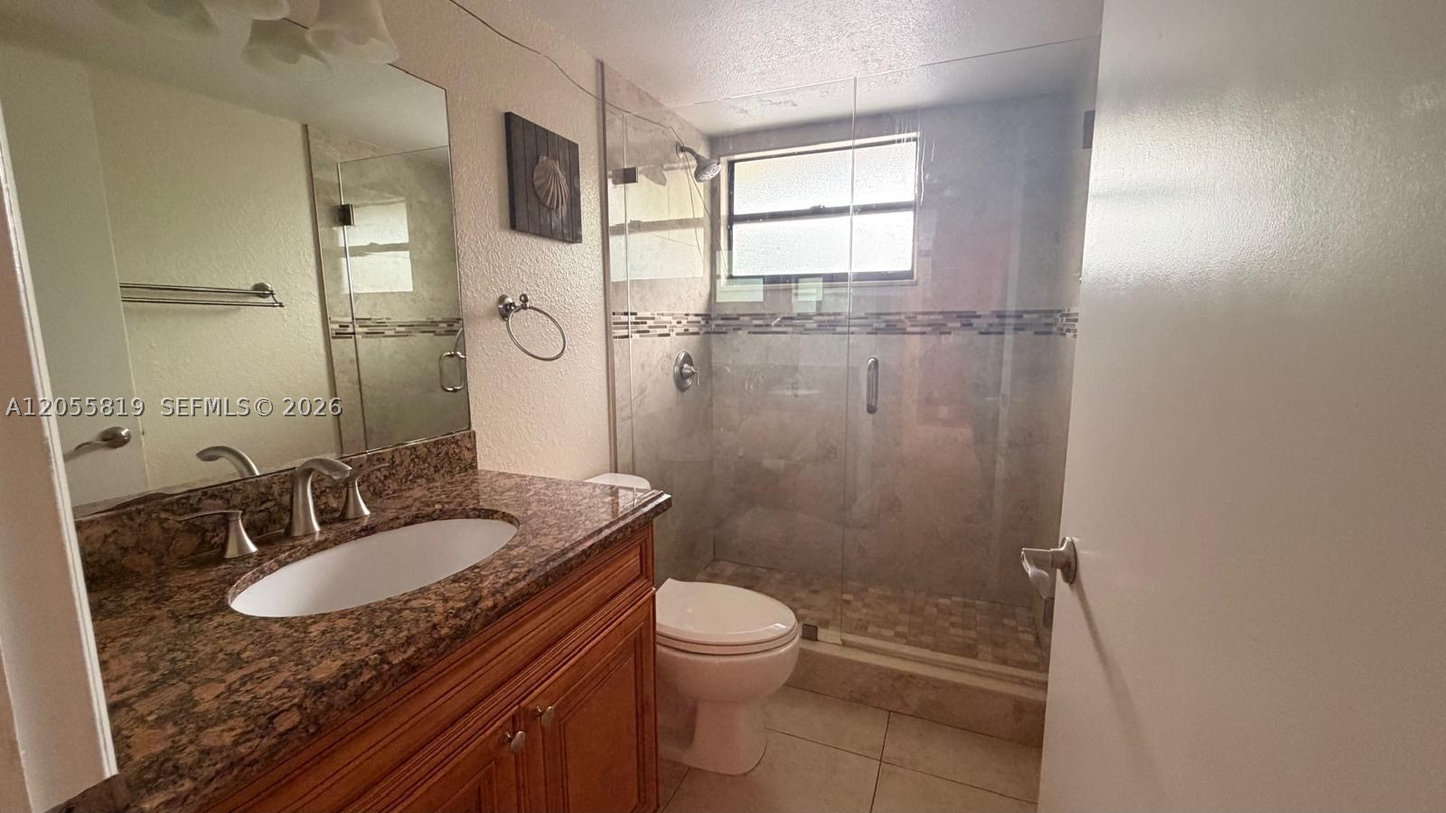 1760 Windorah Way H Property Photo 6