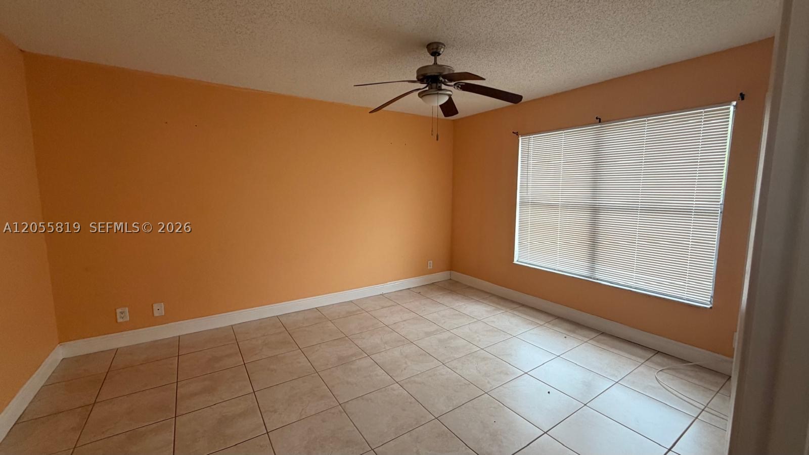 1760 Windorah Way H Property Photo 7
