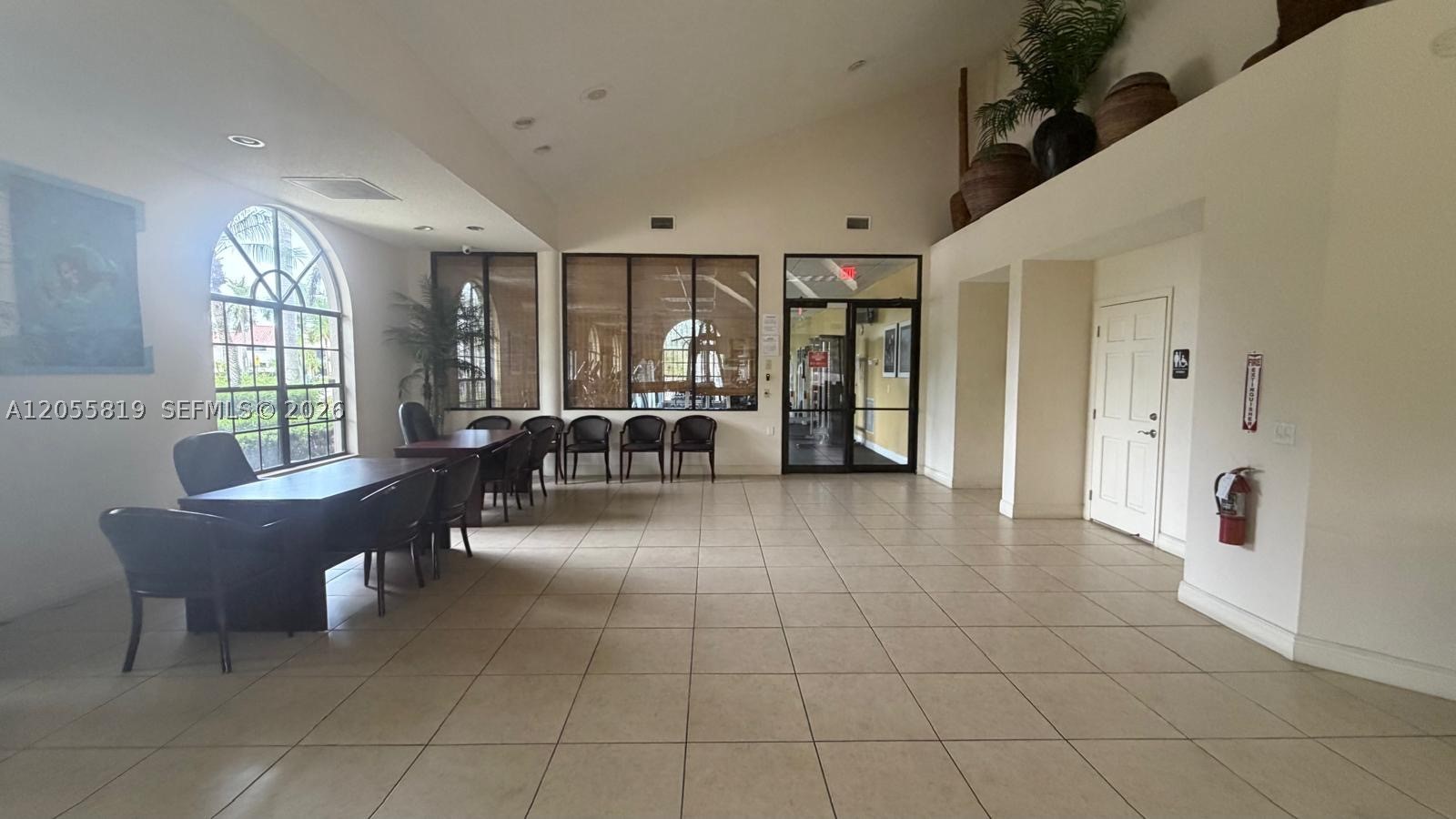 1760 Windorah Way H Property Photo 9