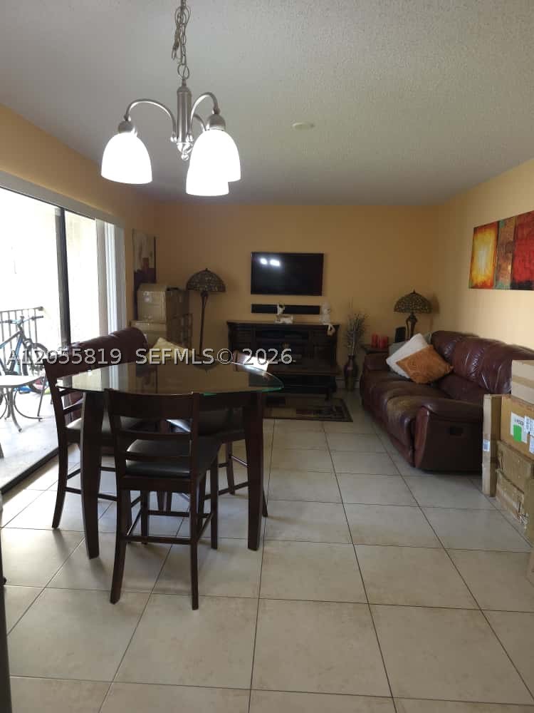 1760 Windorah Way H Property Photo 21
