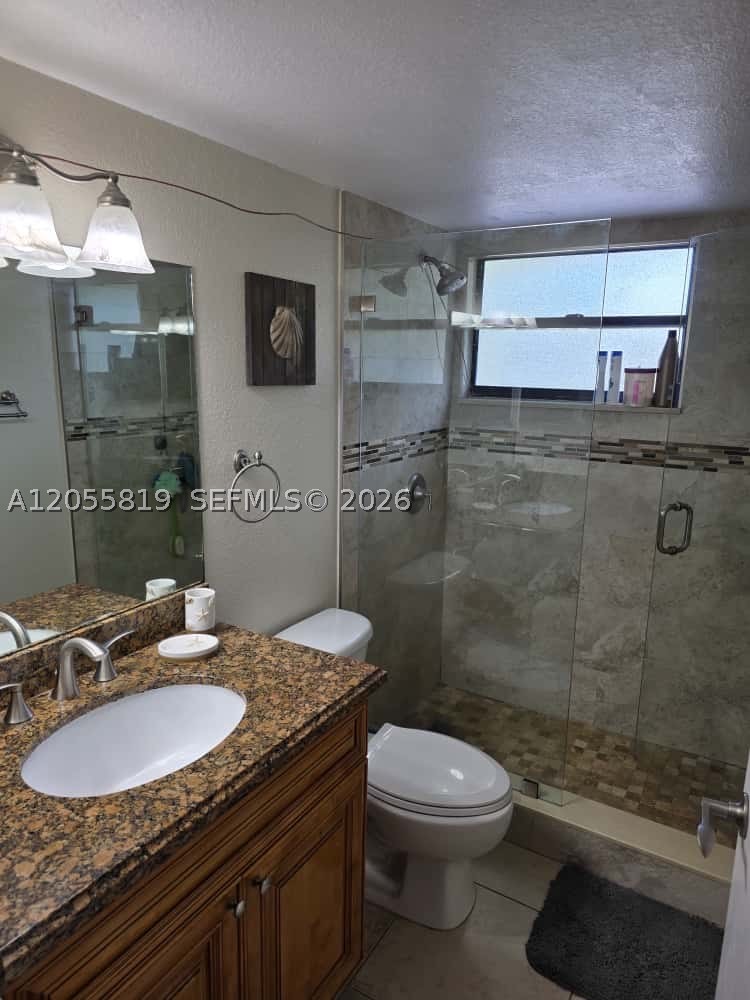 1760 Windorah Way H Property Photo 25