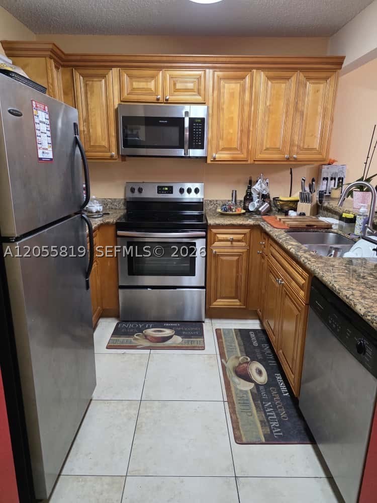 1760 Windorah Way H Property Photo 26