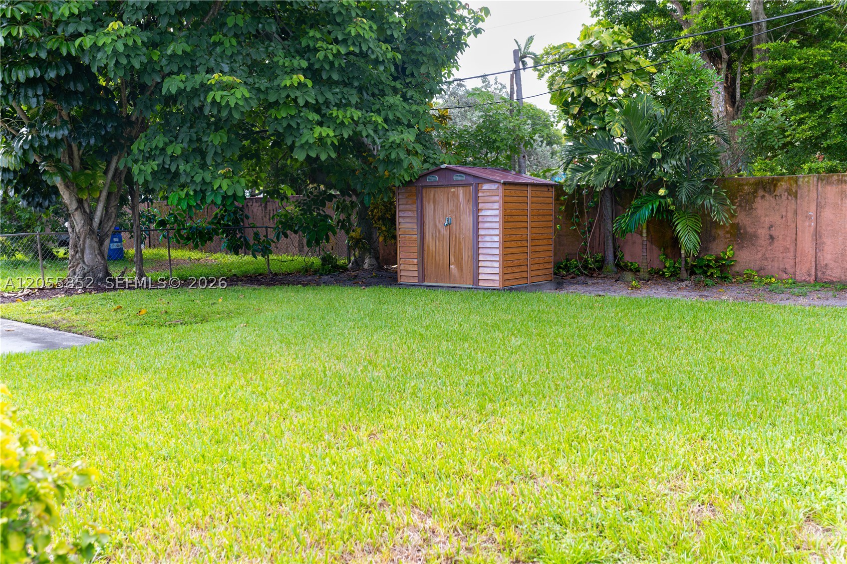 7330 Nw 1st Ct Property Photo 13
