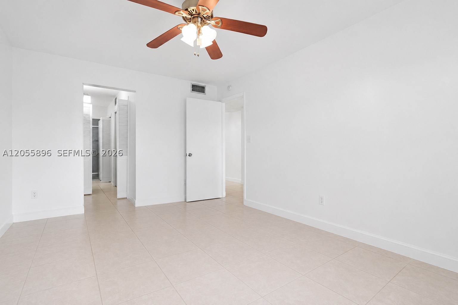 1740 Jefferson Ave 8 Property Photo 4