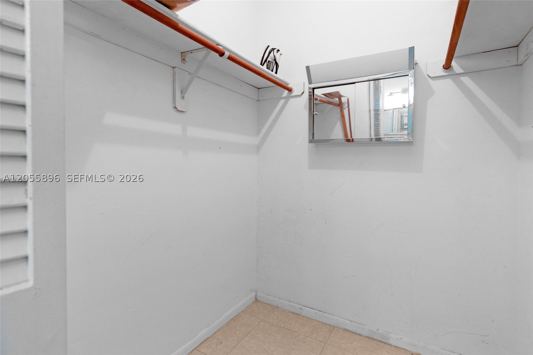 1740 Jefferson Ave 8 Property Photo 10
