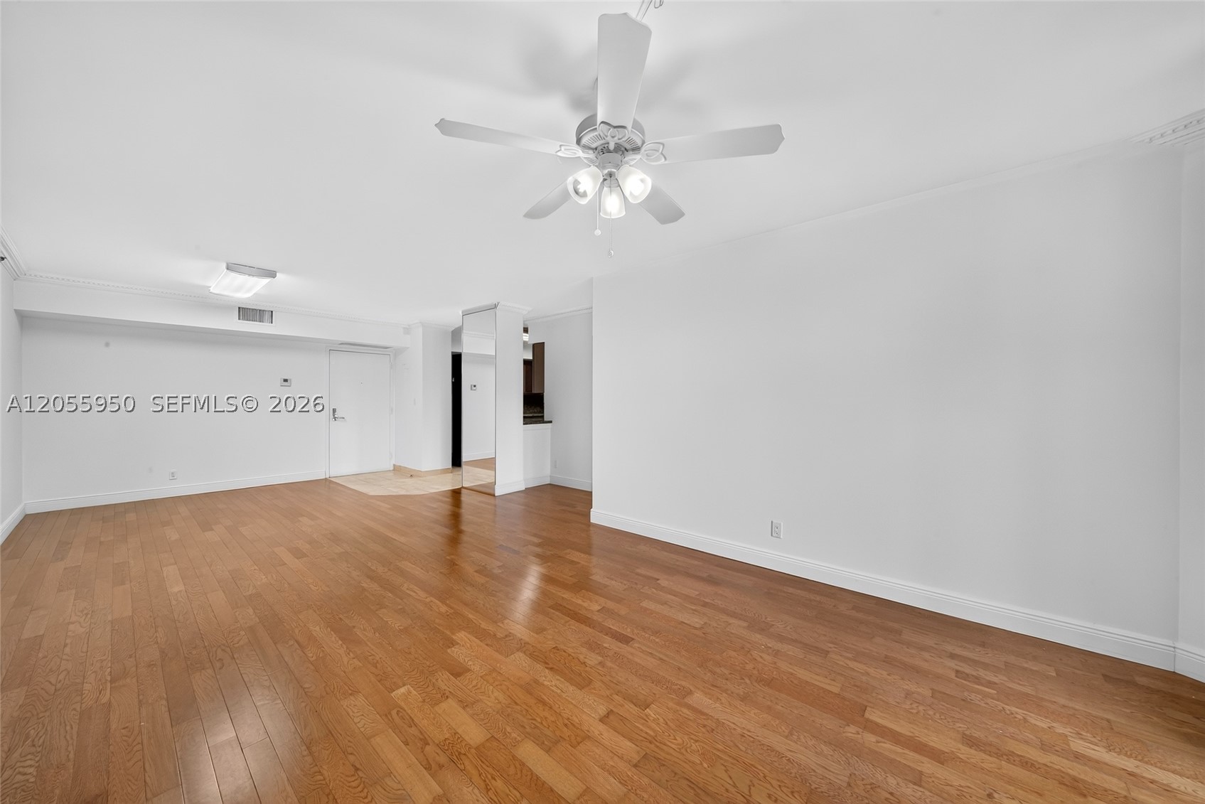 3600 Mystic Pointe Dr 310 Property Photo 11