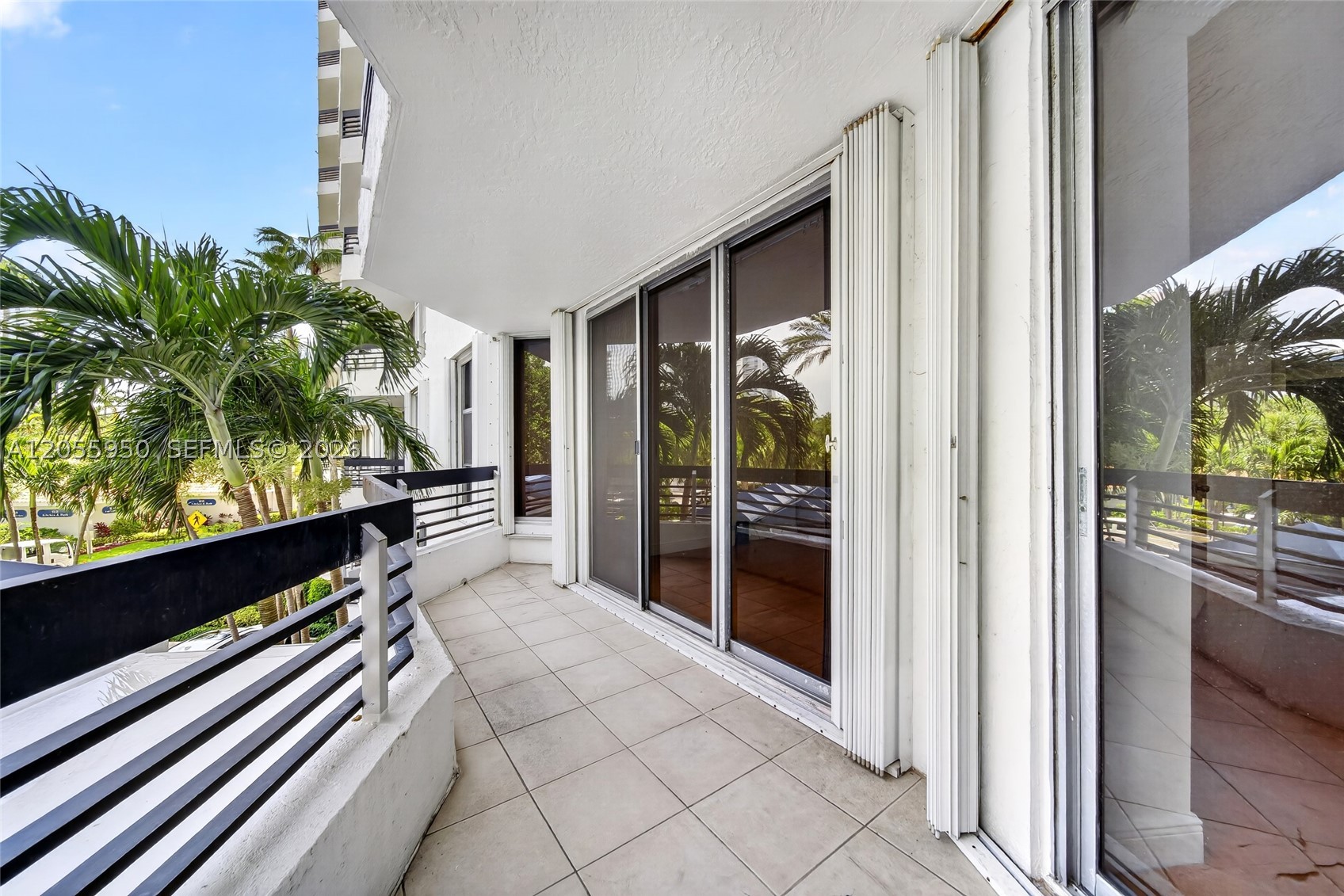 3600 Mystic Pointe Dr 310 Property Photo 26