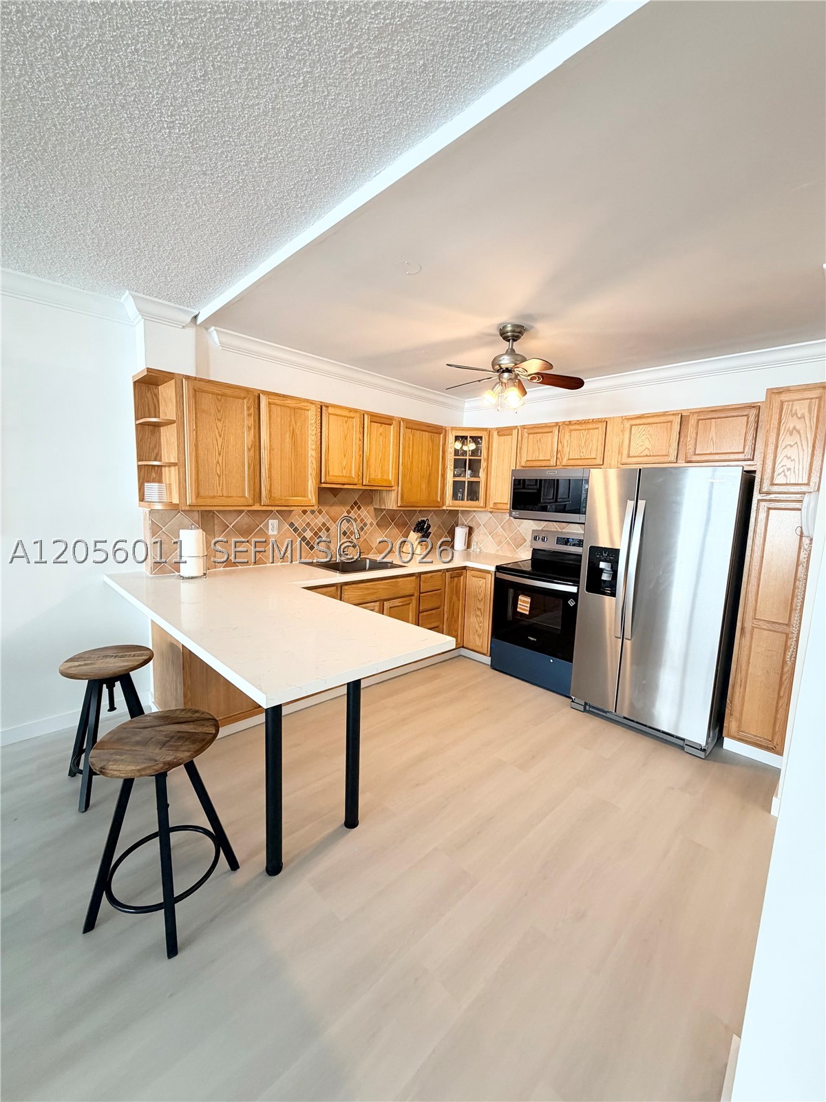3725 S Ocean Dr 521 Property Photo 6