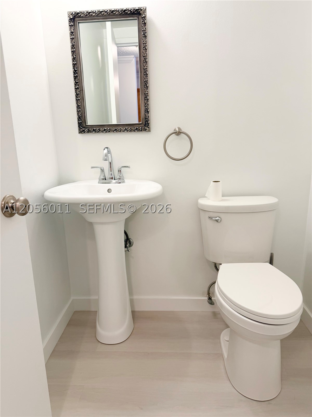 3725 S Ocean Dr 521 Property Photo 15