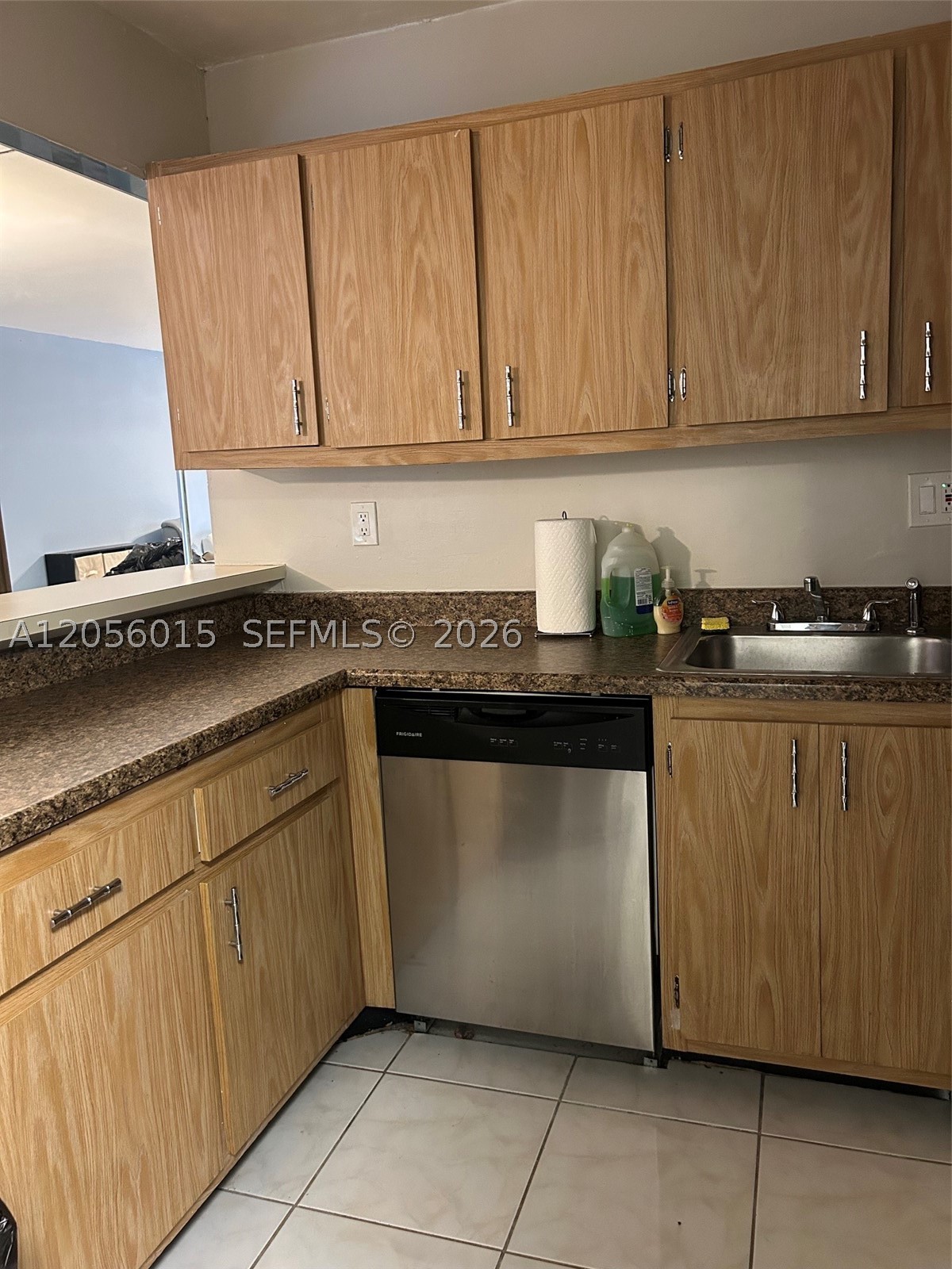 5921 Washington St 128 Property Photo 7