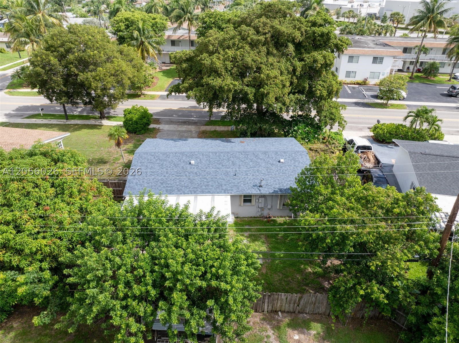 1640 NE 33rd St Property Photo 1