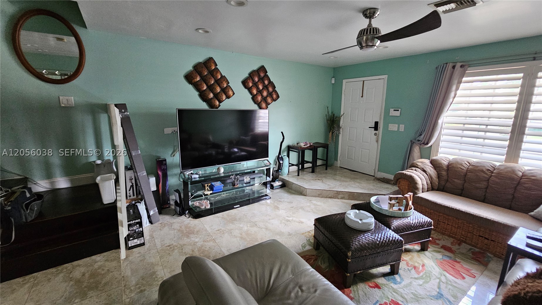 7252 Woodmont Ave Property Photo 10