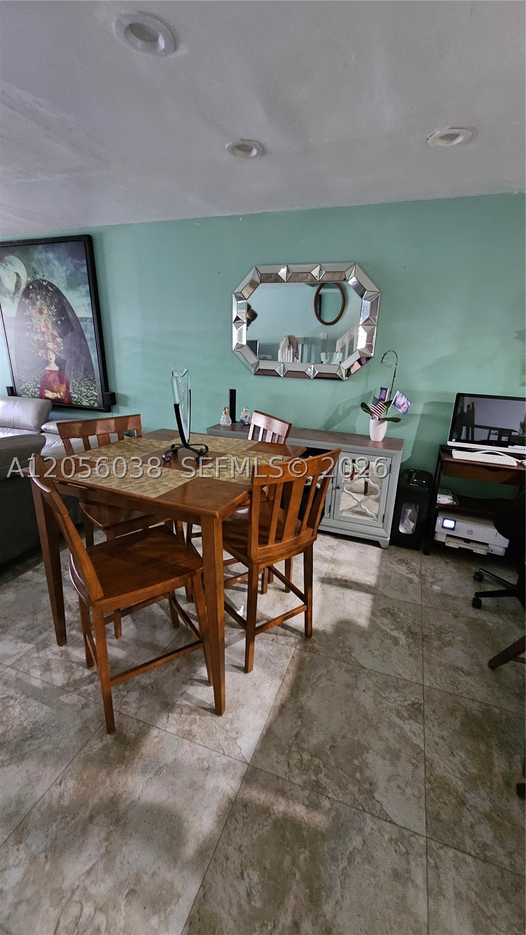 7252 Woodmont Ave Property Photo 19
