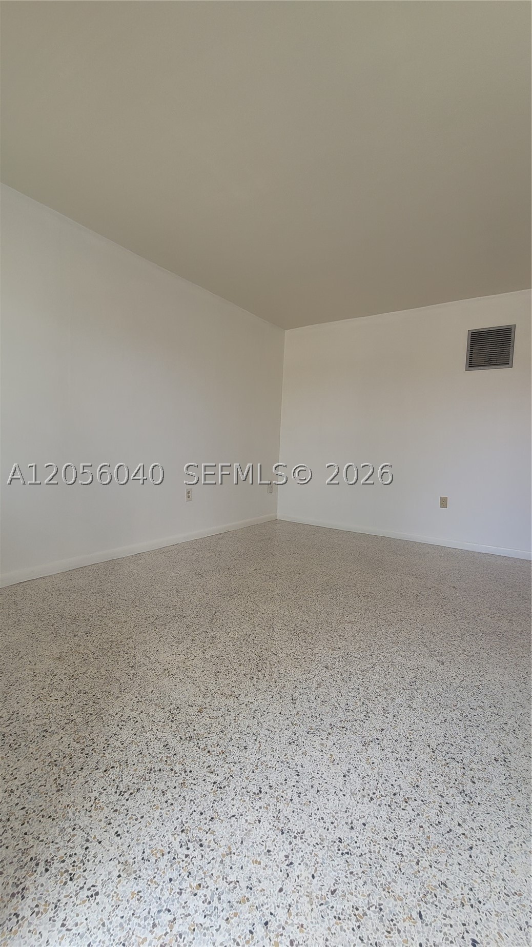 34 E 21st St 19 Property Photo 15