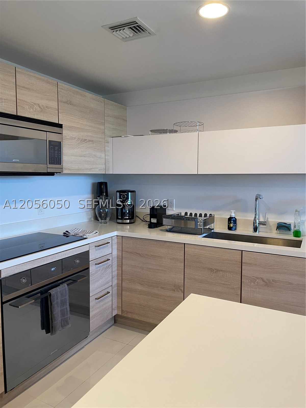 16385 Biscayne Blvd 316 Property Photo 5