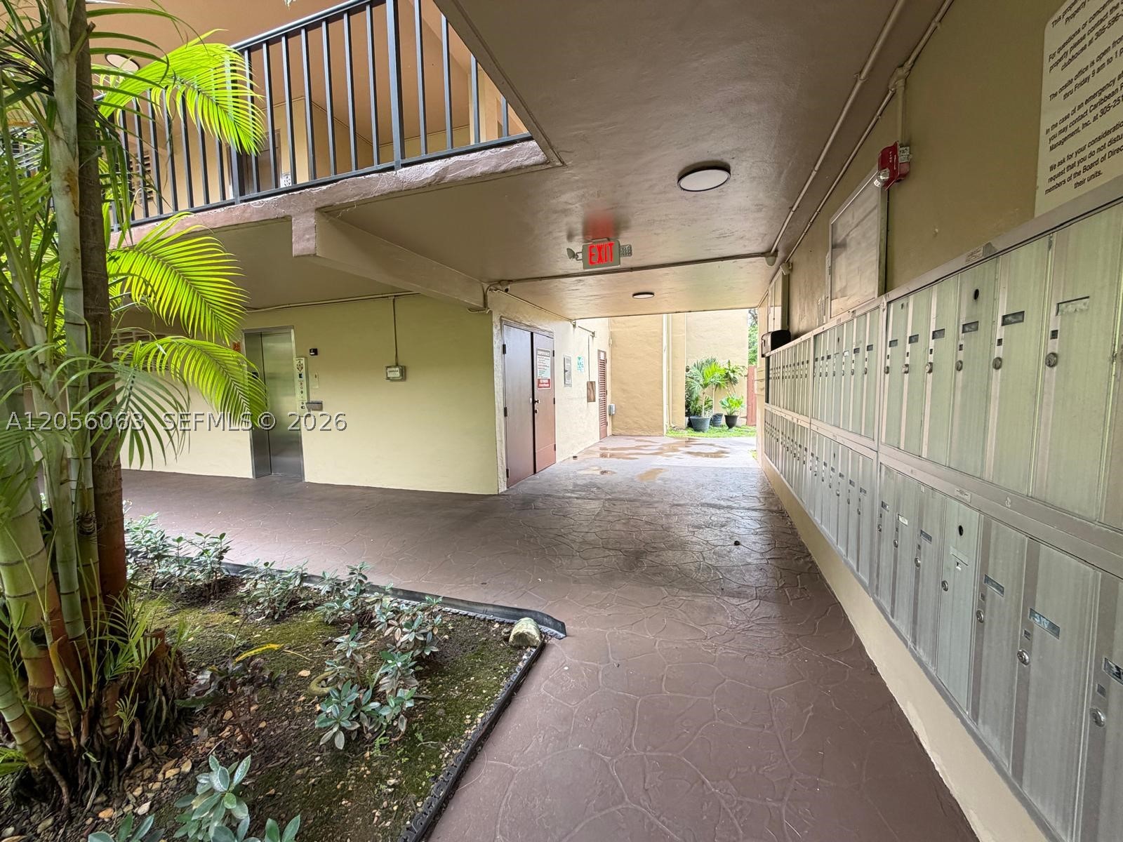 10875 Sw 112th Ave 303 Property Photo 3
