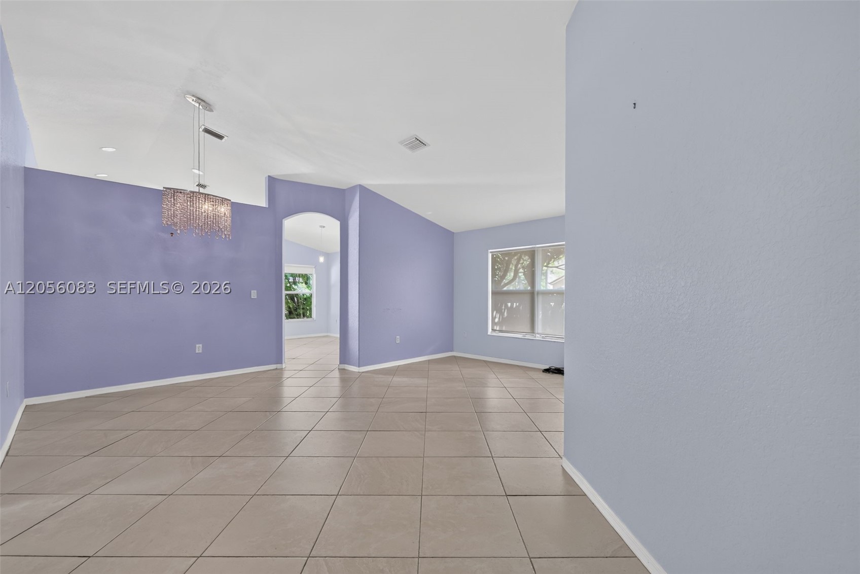 2073 Se 13th St Property Photo 2