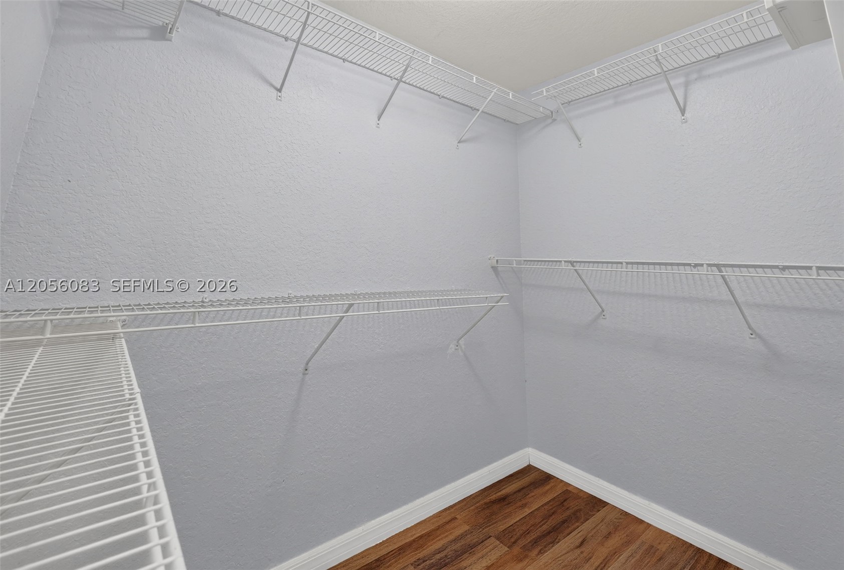 2073 Se 13th St Property Photo 9