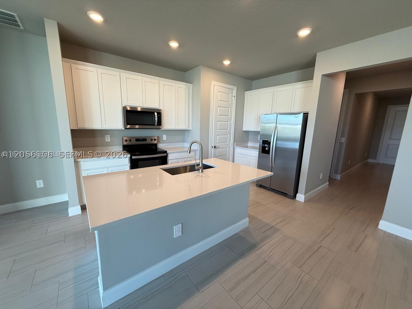 9008 Dahlia Cir Property Photo 6
