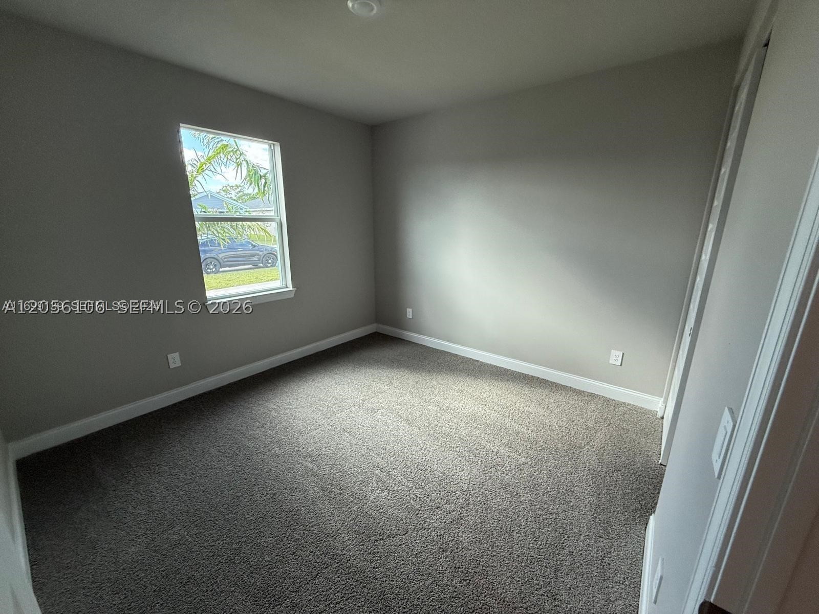 9008 Dahlia Cir Property Photo 11