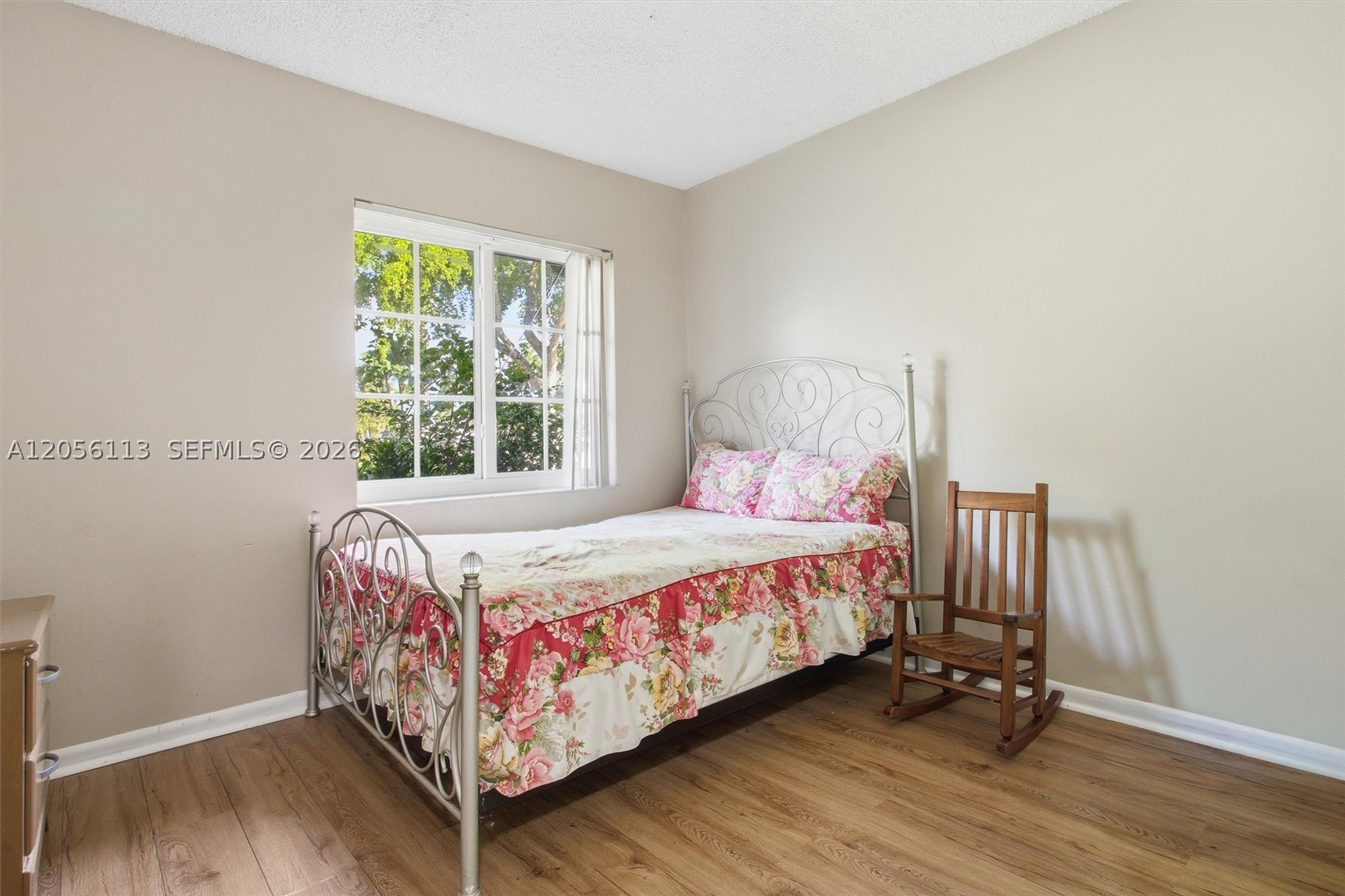 450 E Lakewood Cir E B Property Photo 16