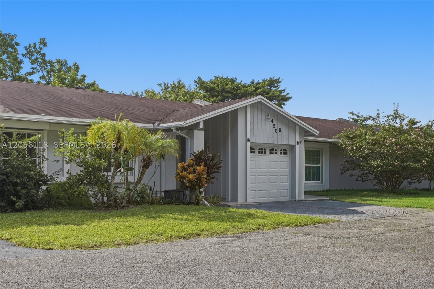 450 E Lakewood Cir E B Property Photo 19