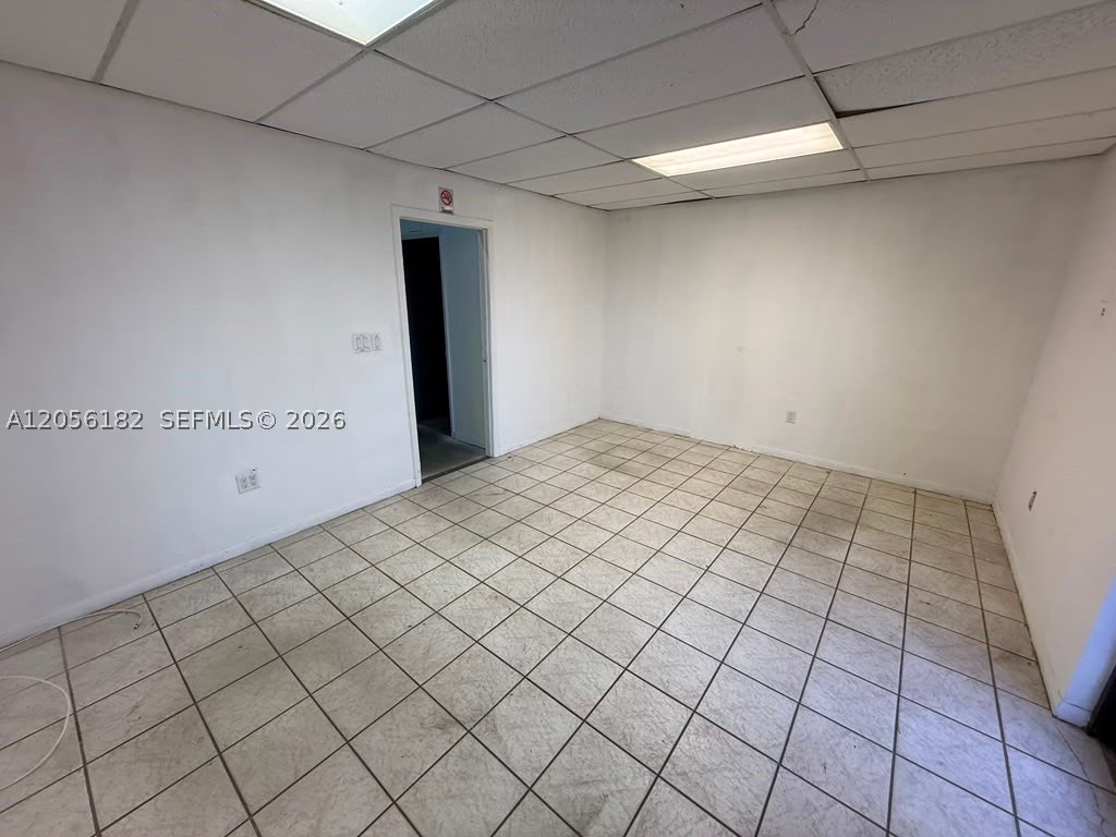 2675 W 76th St 3 Property Photo 4
