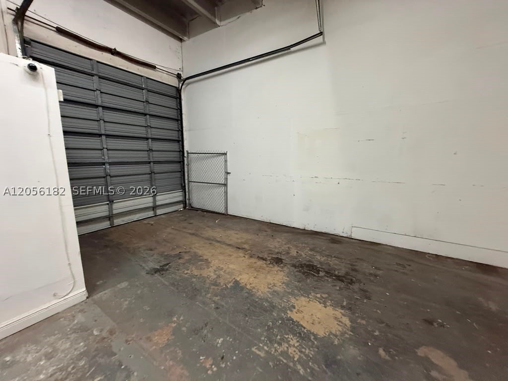2675 W 76th St 3 Property Photo 5