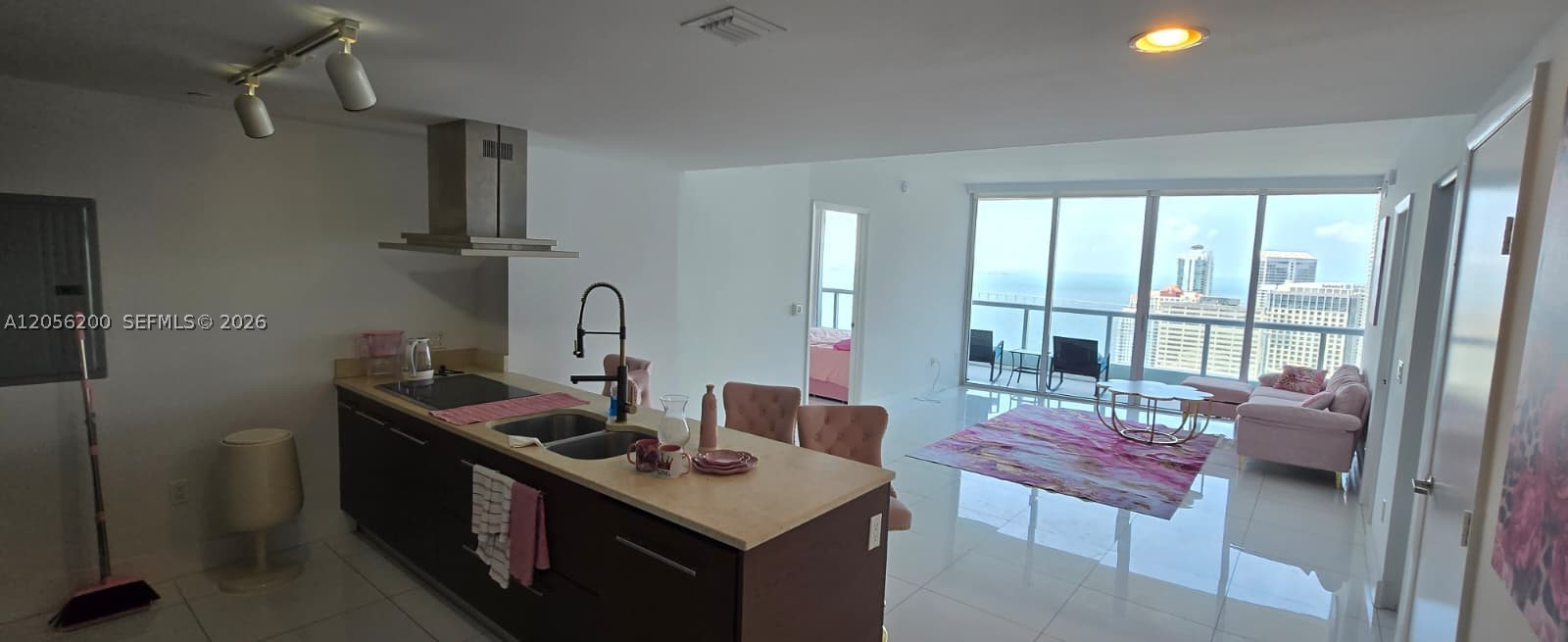 495 Brickell Ave 4205 Property Photo 7