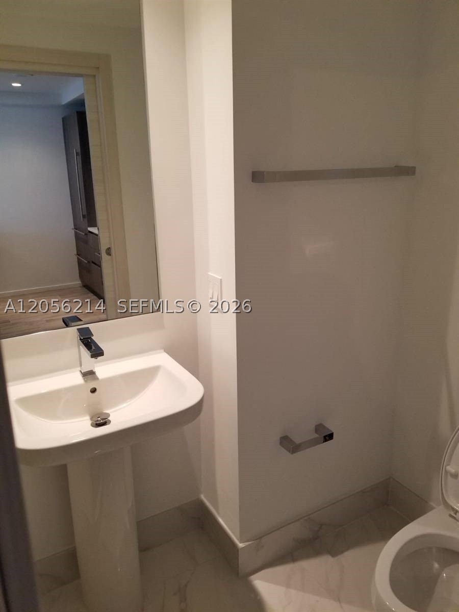 801 S Miami Ave 1207 Property Photo 18