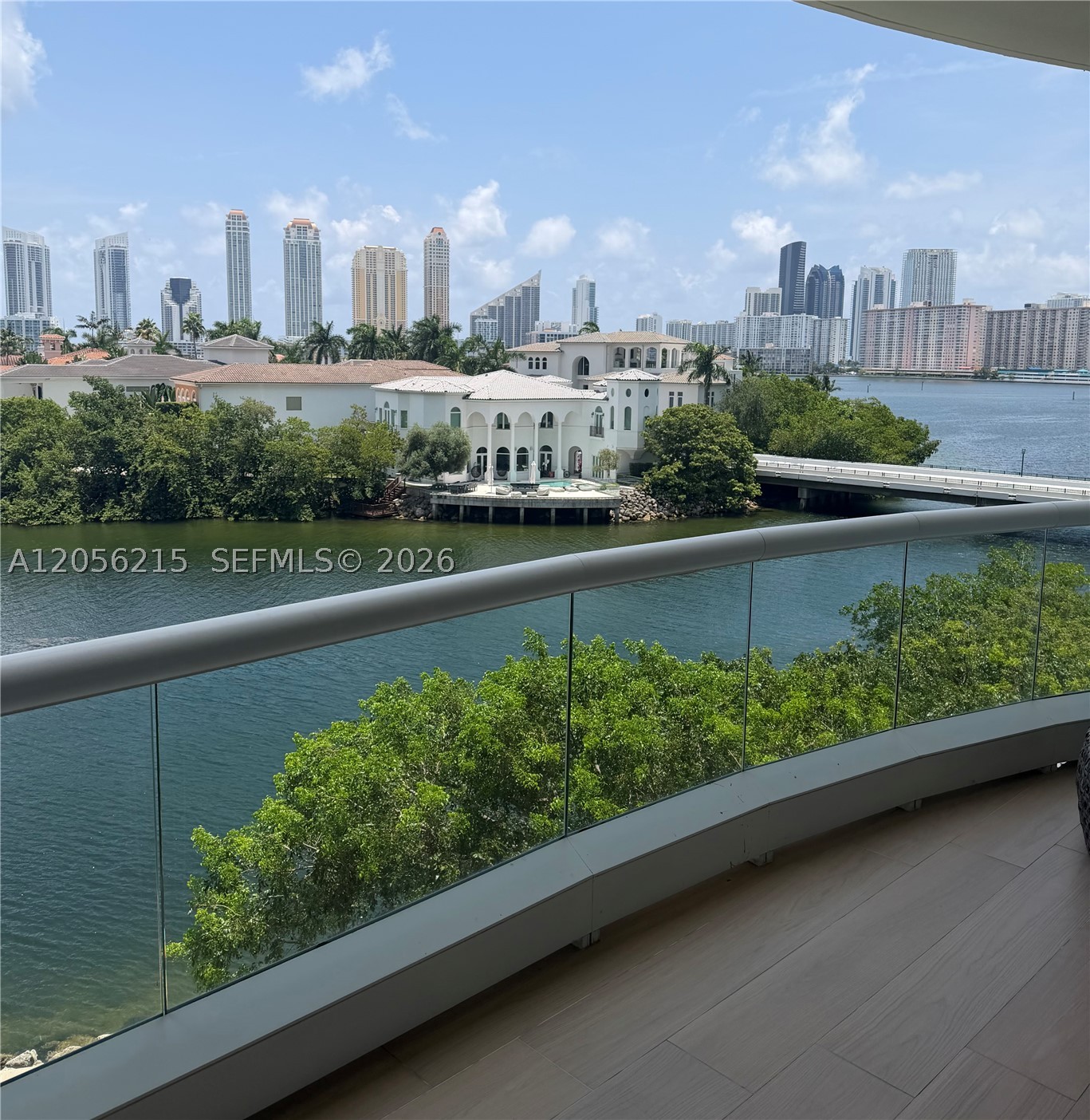 6000 Island Blvd 402 Property Photo 27