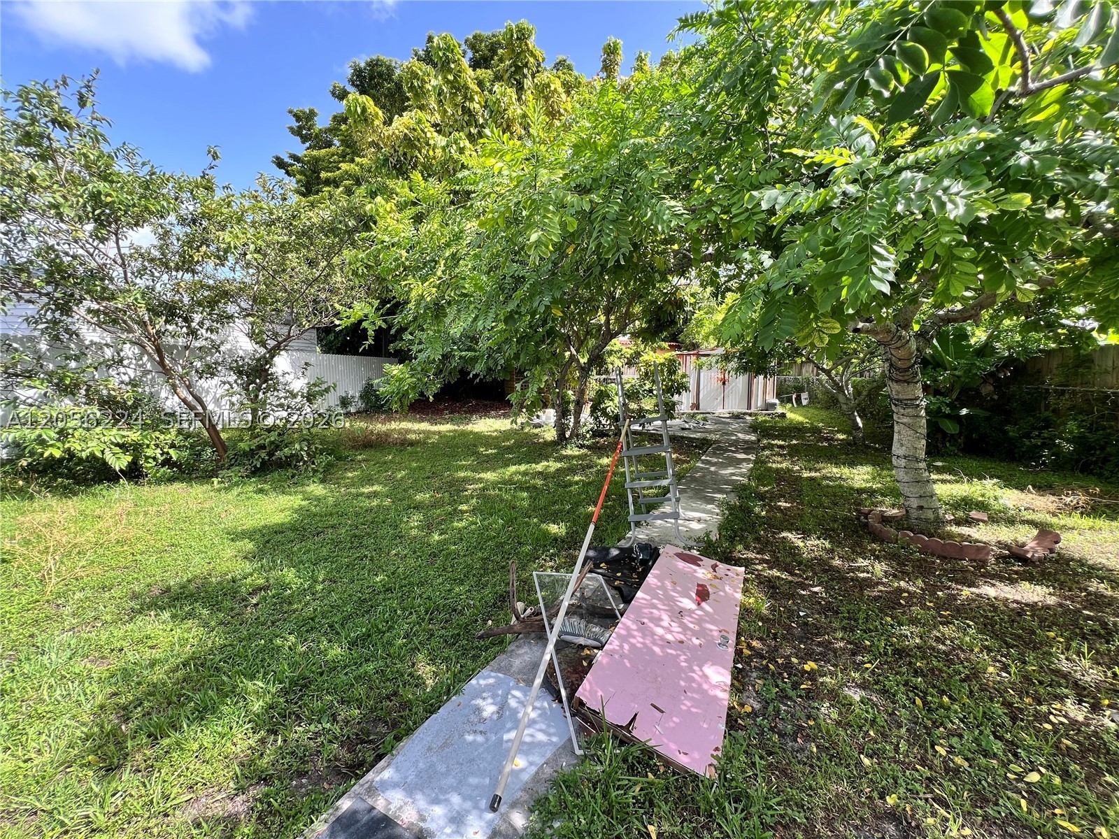 11970 Sw 4th Ter Property Photo 7