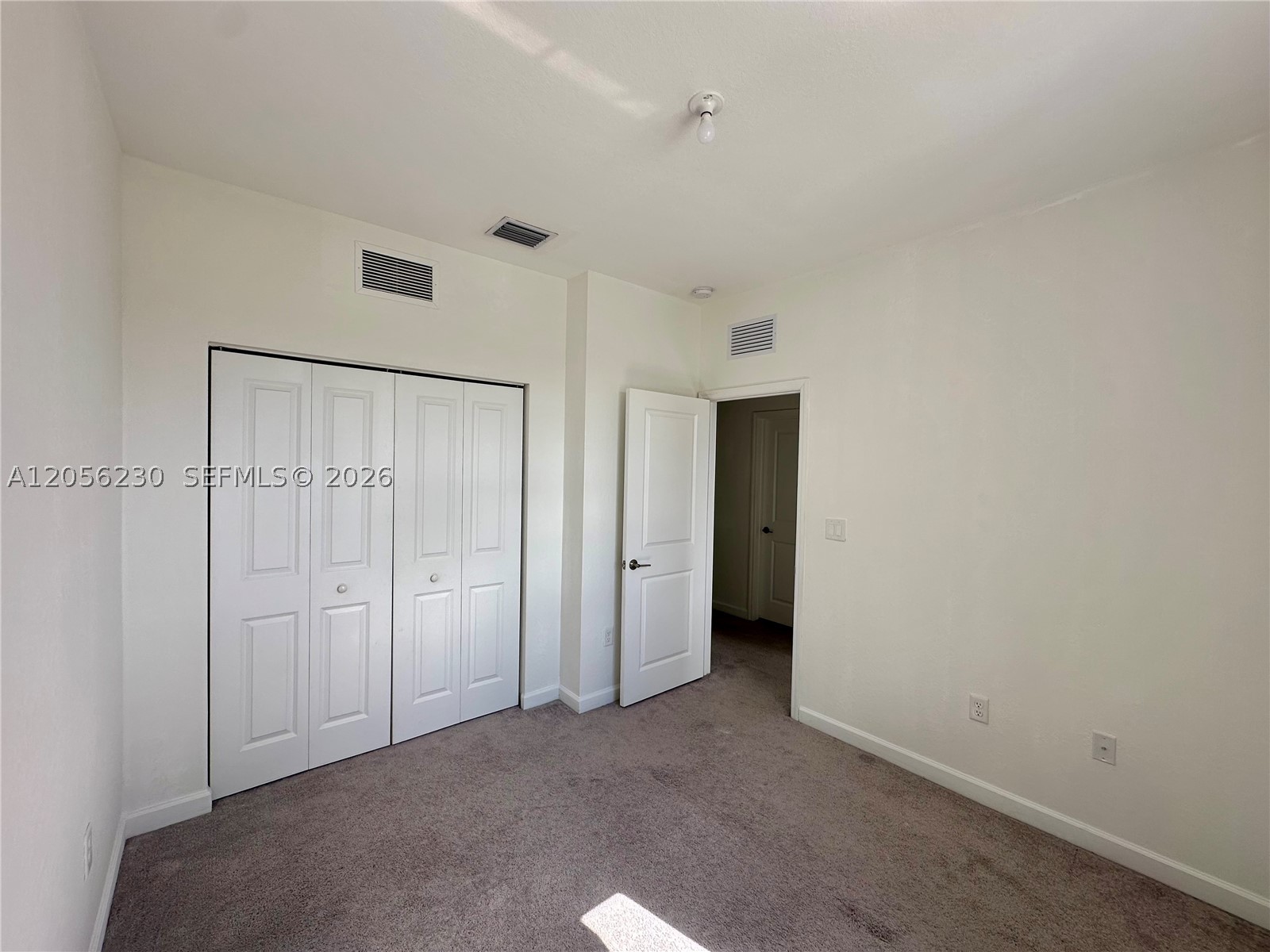 2737 Se 17th St Property Photo 13
