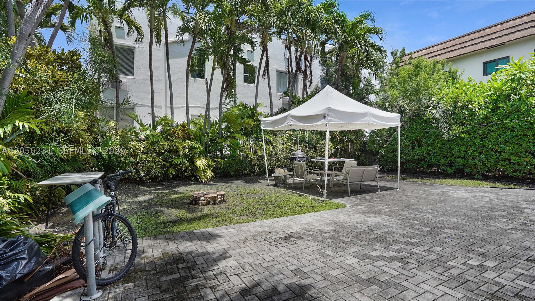 7936 Harding Ave Property Photo 20