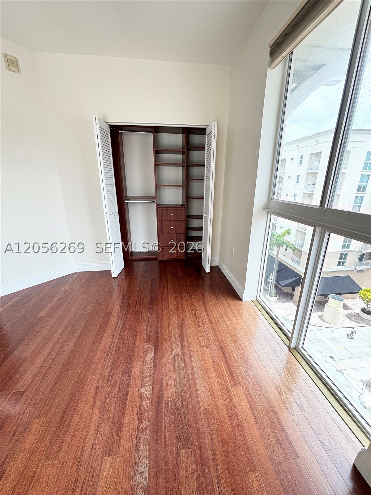 7290 Sw 90th St 606 Property Photo 15