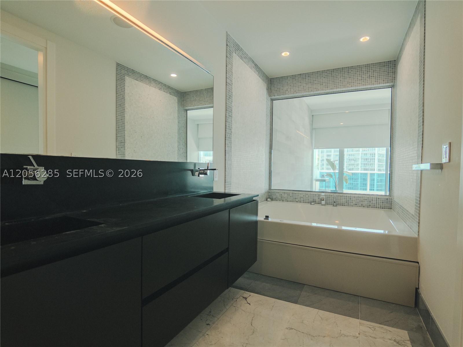 200 Biscayne Boulevard Way 5104 Property Photo 15
