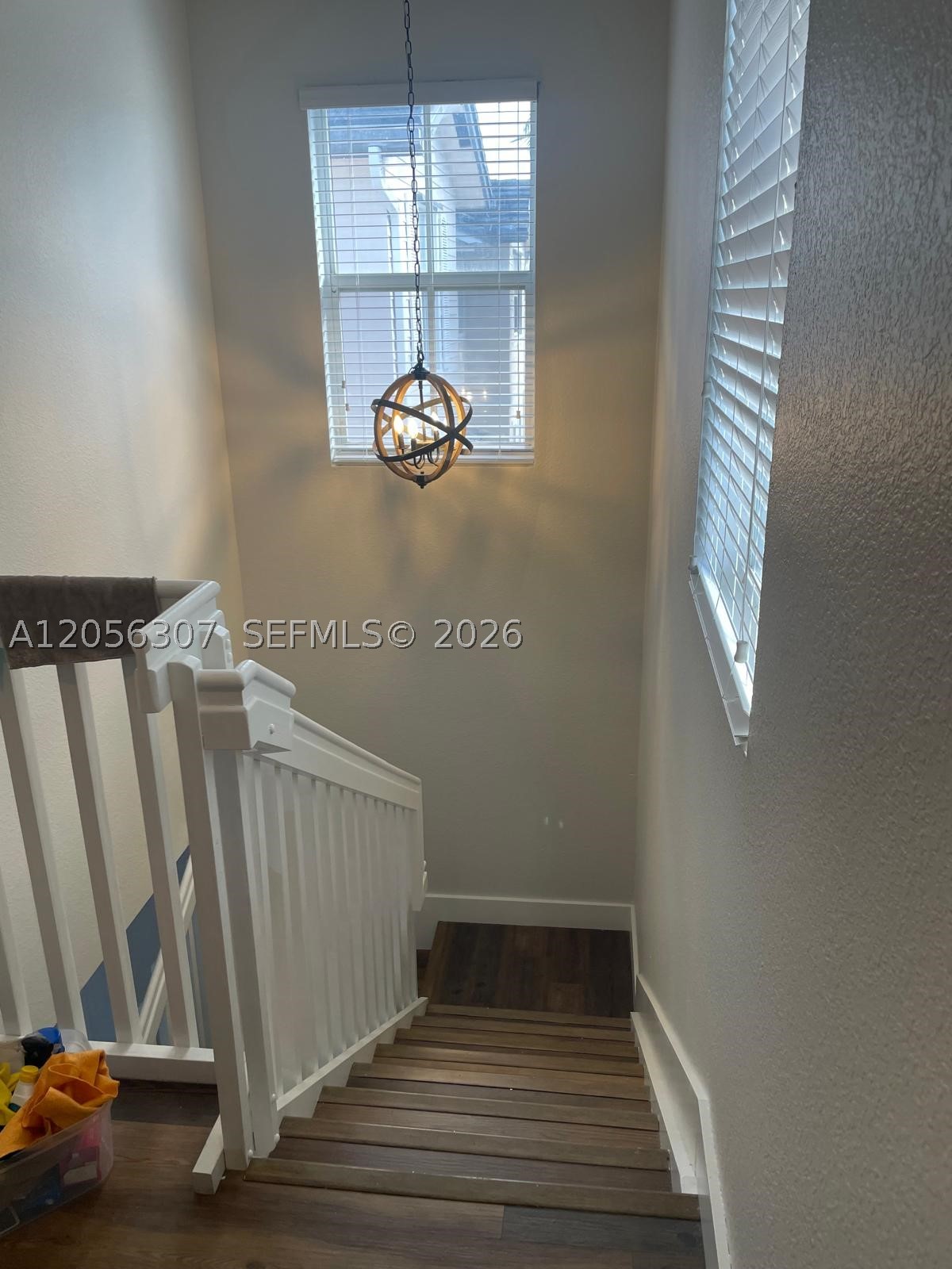 153 Se 28th Pl 1 Property Photo 2