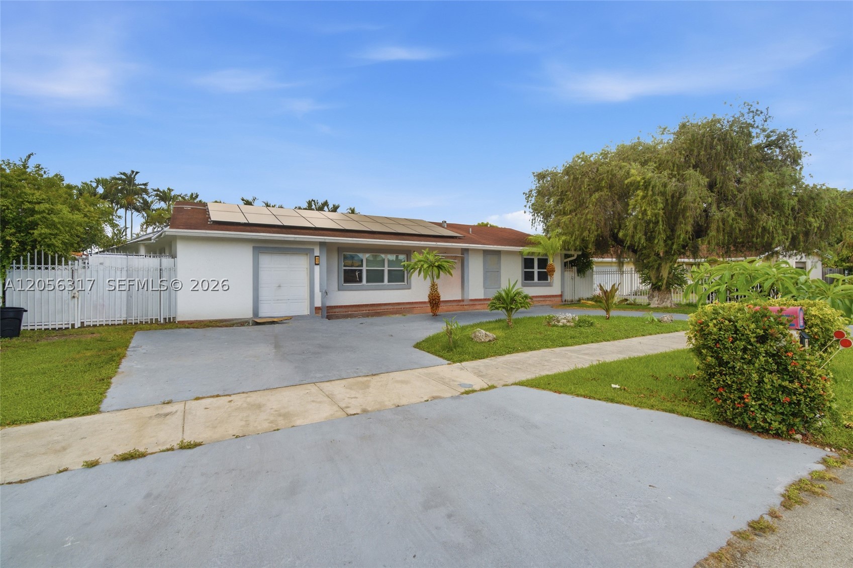 14755 Sw 70th Ter Property Photo 2