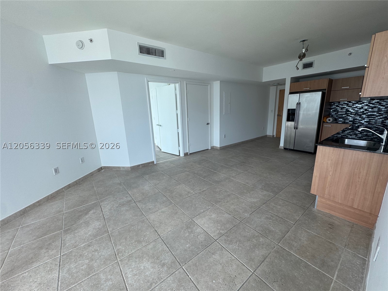 350 S Miami Ave 3612 Property Photo 2