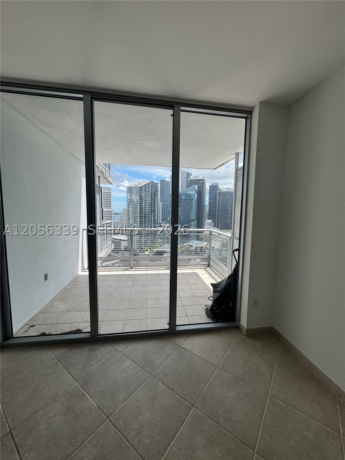 350 S Miami Ave 3612 Property Photo 3