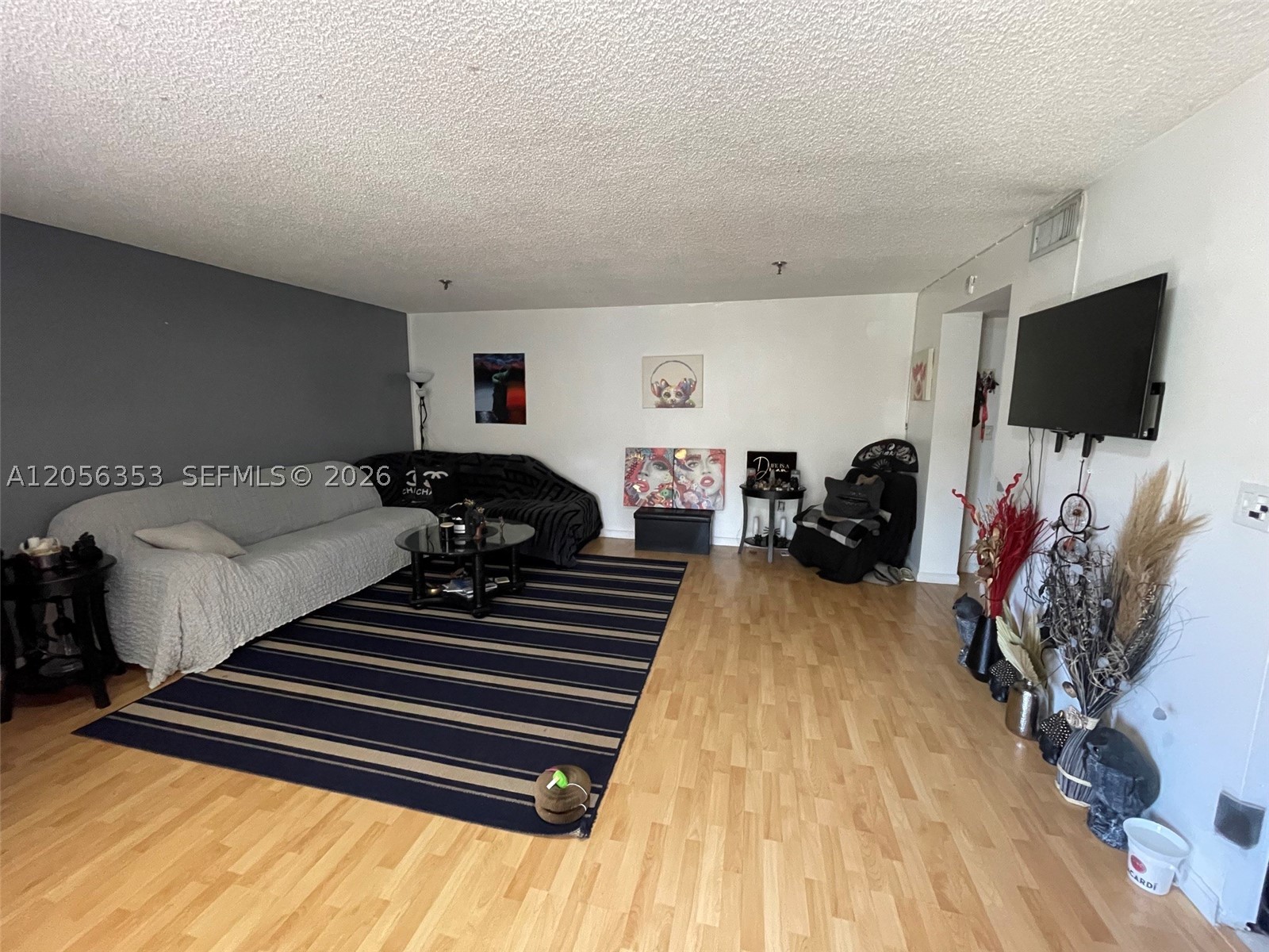 671 Ne 195th St 207-e Property Photo 8