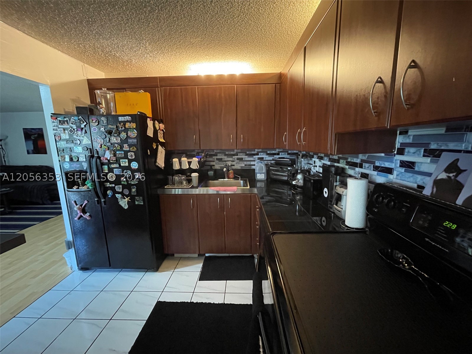 671 Ne 195th St 207-e Property Photo 10