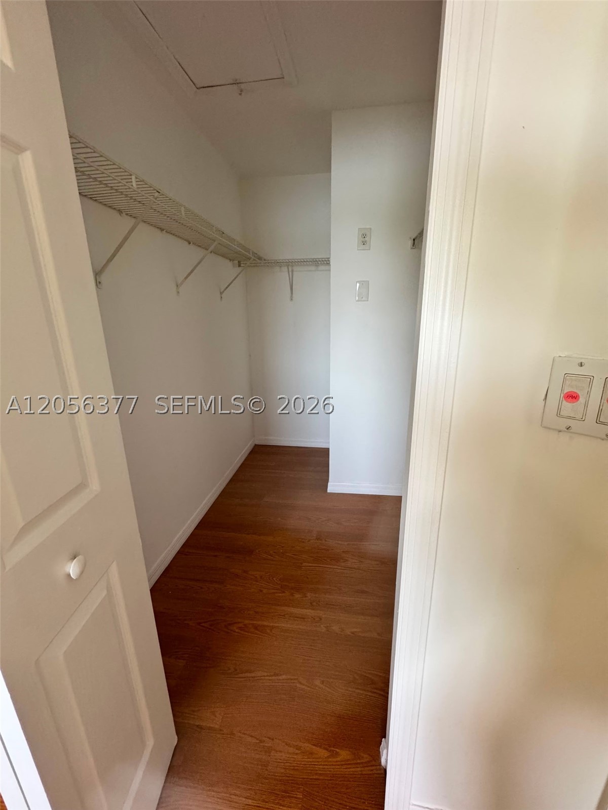 3415 Ne 9th Dr 202 Property Photo 11